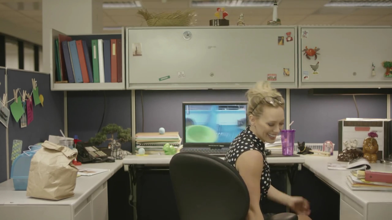 DailyDuff-dot-nl-ChasingTheSunBloopers0350.jpg DailyDuff-dot-nl-ChasingTheSunBloopers0350.jpg