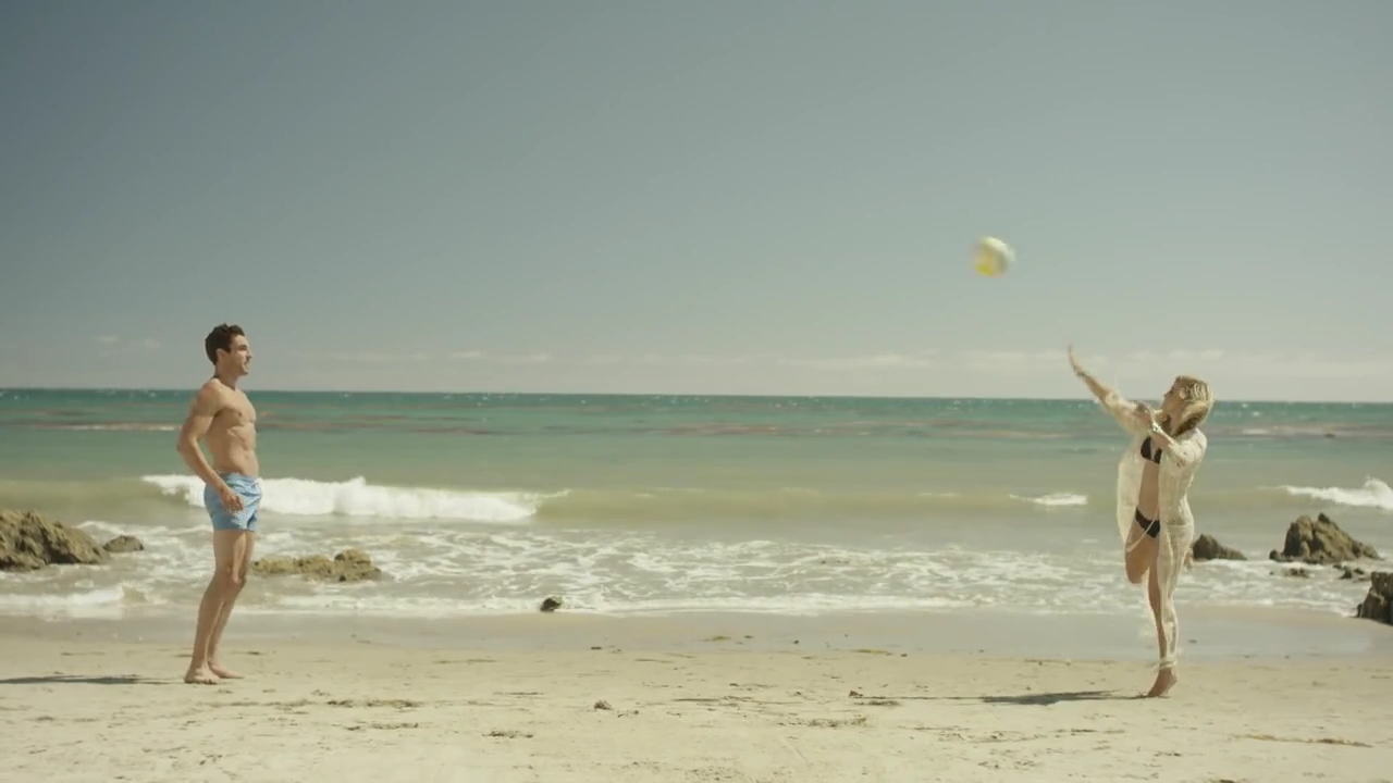 DailyDuff-dot-nl-ChasingTheSunBloopers0423.jpg DailyDuff-dot-nl-ChasingTheSunBloopers0423.jpg