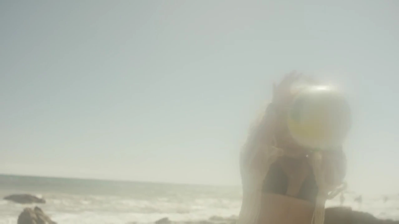 DailyDuff-dot-nl-ChasingTheSunBloopers0435.jpg DailyDuff-dot-nl-ChasingTheSunBloopers0435.jpg