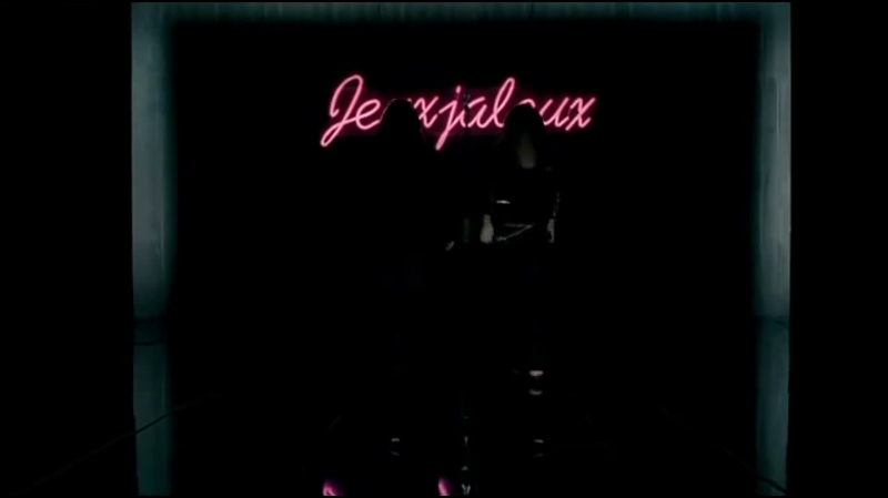 DailyDuff-dot-nl-OurLipsAreSealed0106.jpg