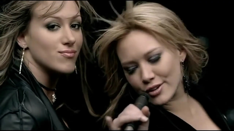 DailyDuff-dot-nl-OurLipsAreSealed0118.jpg