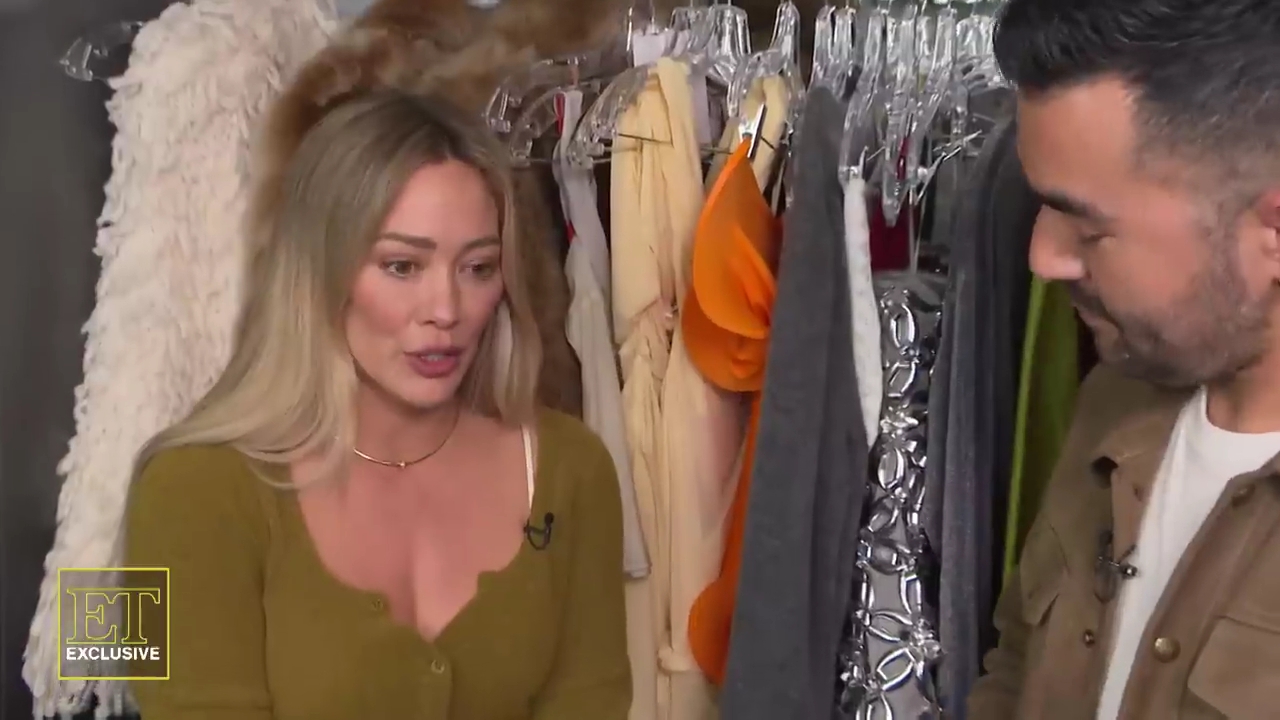 DailyDuff-dot-nl_2025ET-BehindTheScenesofRoommatesClip0069.jpg DailyDuff-dot-nl_2025ET-BehindTheScenesofRoommatesClip0069.jpg