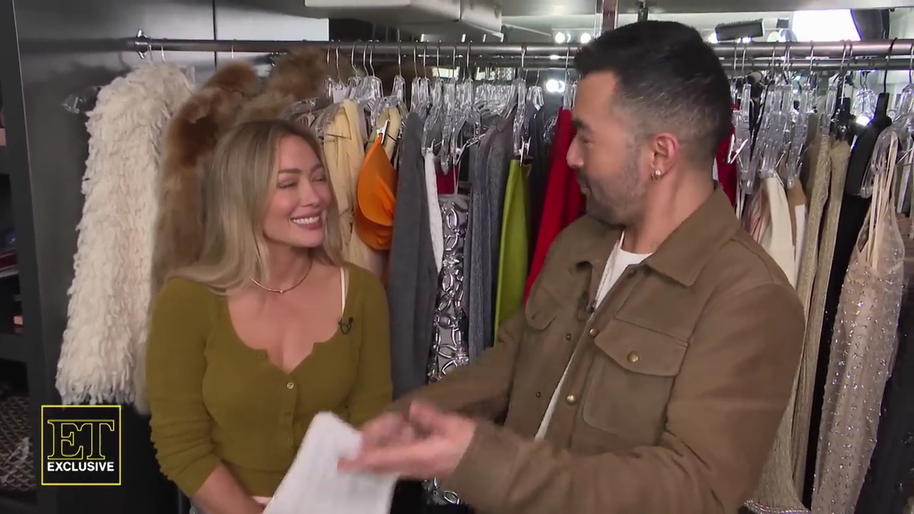 DailyDuff-dot-nl_2025ET-BehindTheScenesofRoommatesClip0105.jpg DailyDuff-dot-nl_2025ET-BehindTheScenesofRoommatesClip0105.jpg