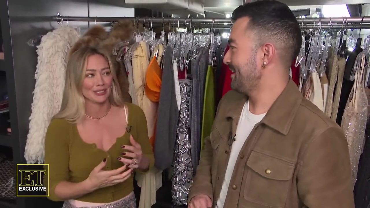 DailyDuff-dot-nl_2025ET-BehindTheScenesofRoommatesClip0126.jpg DailyDuff-dot-nl_2025ET-BehindTheScenesofRoommatesClip0126.jpg