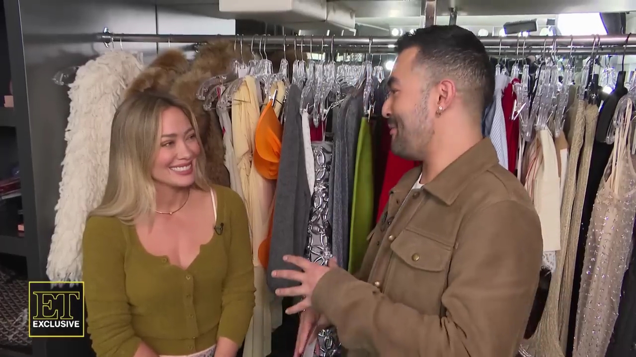 DailyDuff-dot-nl_2025ET-BehindTheScenesofRoommatesClip0190.jpg DailyDuff-dot-nl_2025ET-BehindTheScenesofRoommatesClip0190.jpg