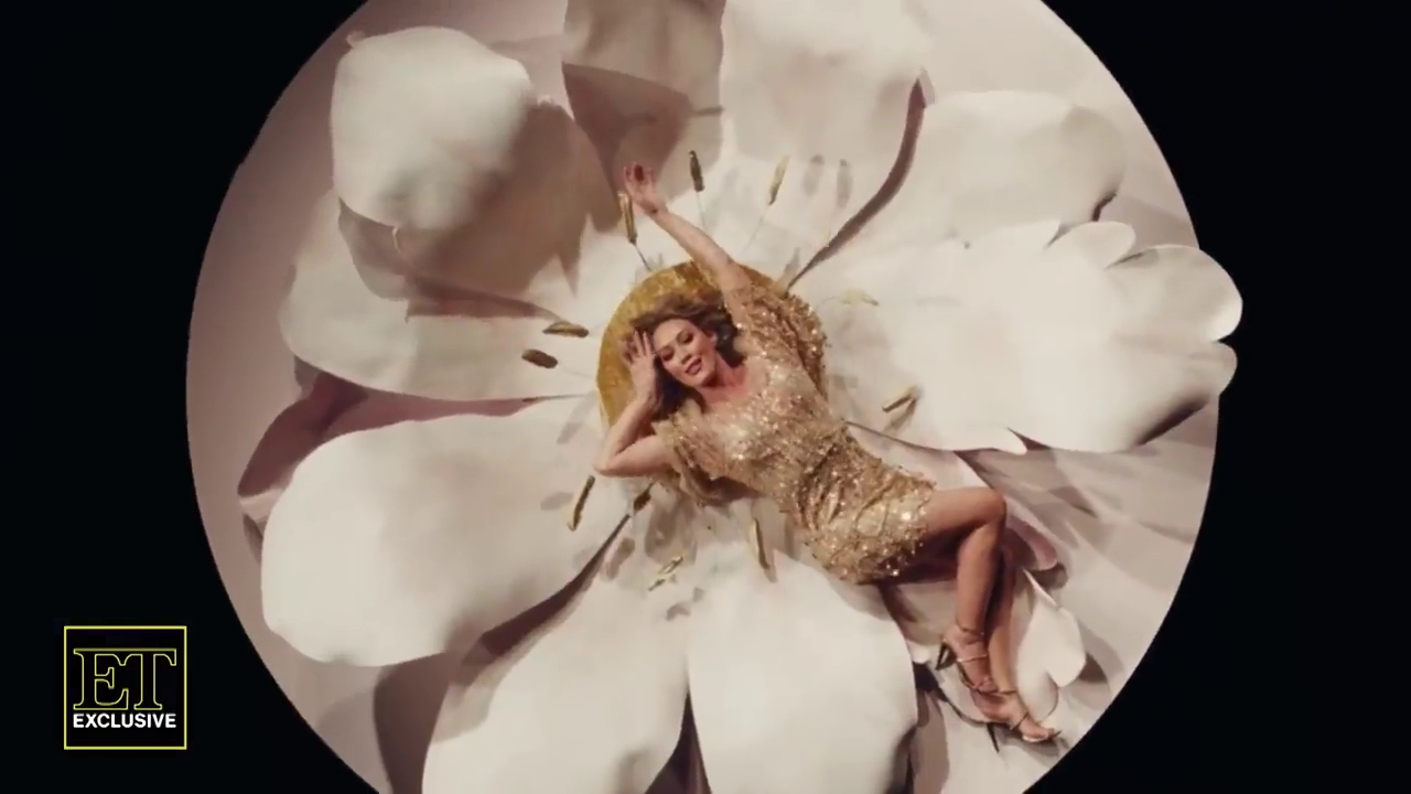 DailyDuff-dot-nl_2025ET-BehindTheScenesofRoommatesClip0195.jpg DailyDuff-dot-nl_2025ET-BehindTheScenesofRoommatesClip0195.jpg