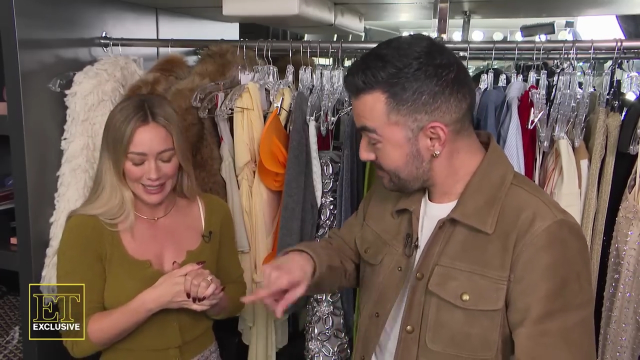 DailyDuff-dot-nl_2025ET-BehindTheScenesofRoommatesClip0279.jpg DailyDuff-dot-nl_2025ET-BehindTheScenesofRoommatesClip0279.jpg