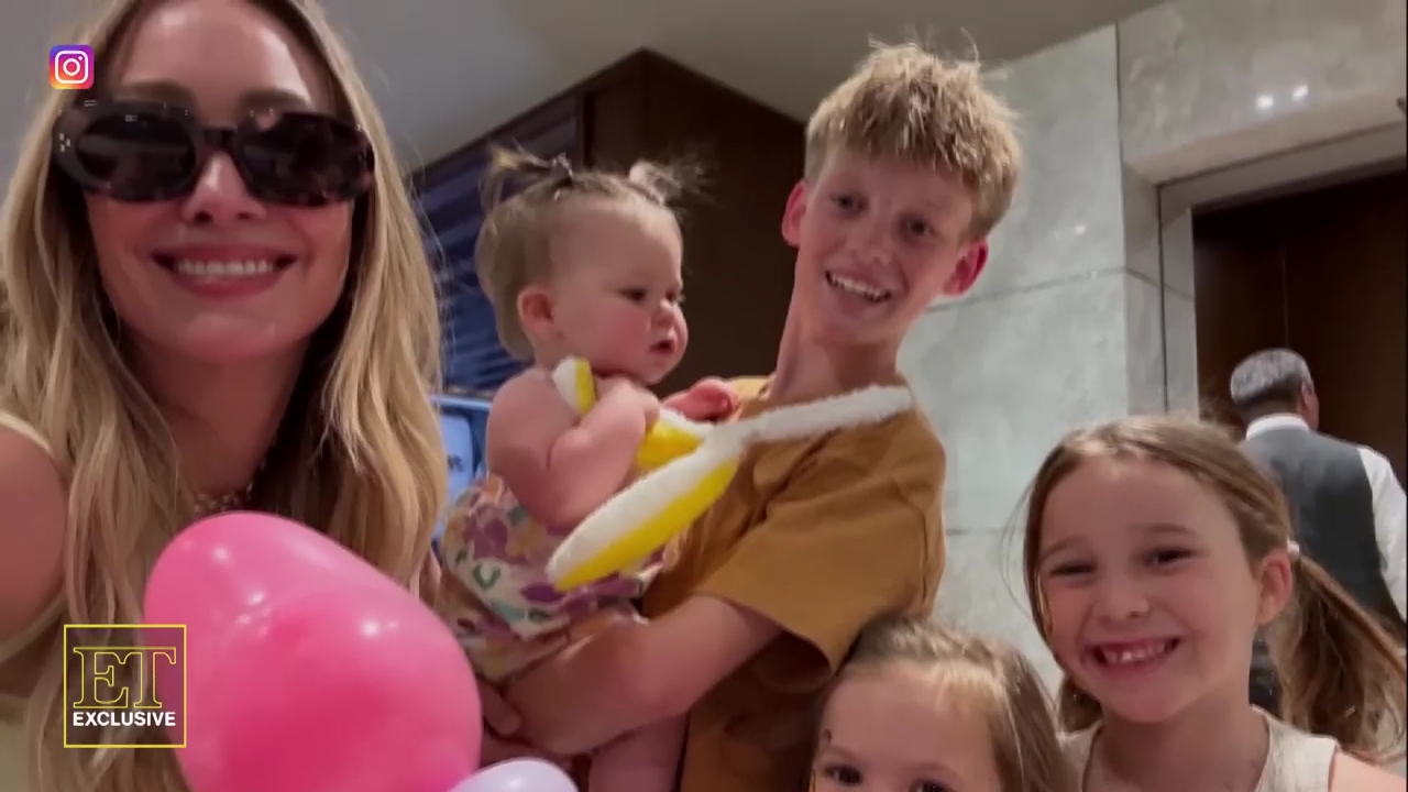 DailyDuff-dot-nl_2025ET-BehindTheScenesofRoommatesClip0315.jpg DailyDuff-dot-nl_2025ET-BehindTheScenesofRoommatesClip0315.jpg