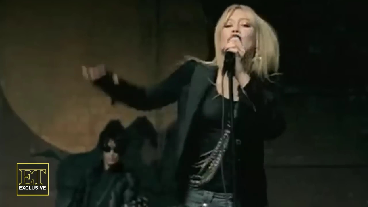 DailyDuff-dot-nl_2025ET-BehindTheScenesofRoommatesClip0387.jpg DailyDuff-dot-nl_2025ET-BehindTheScenesofRoommatesClip0387.jpg