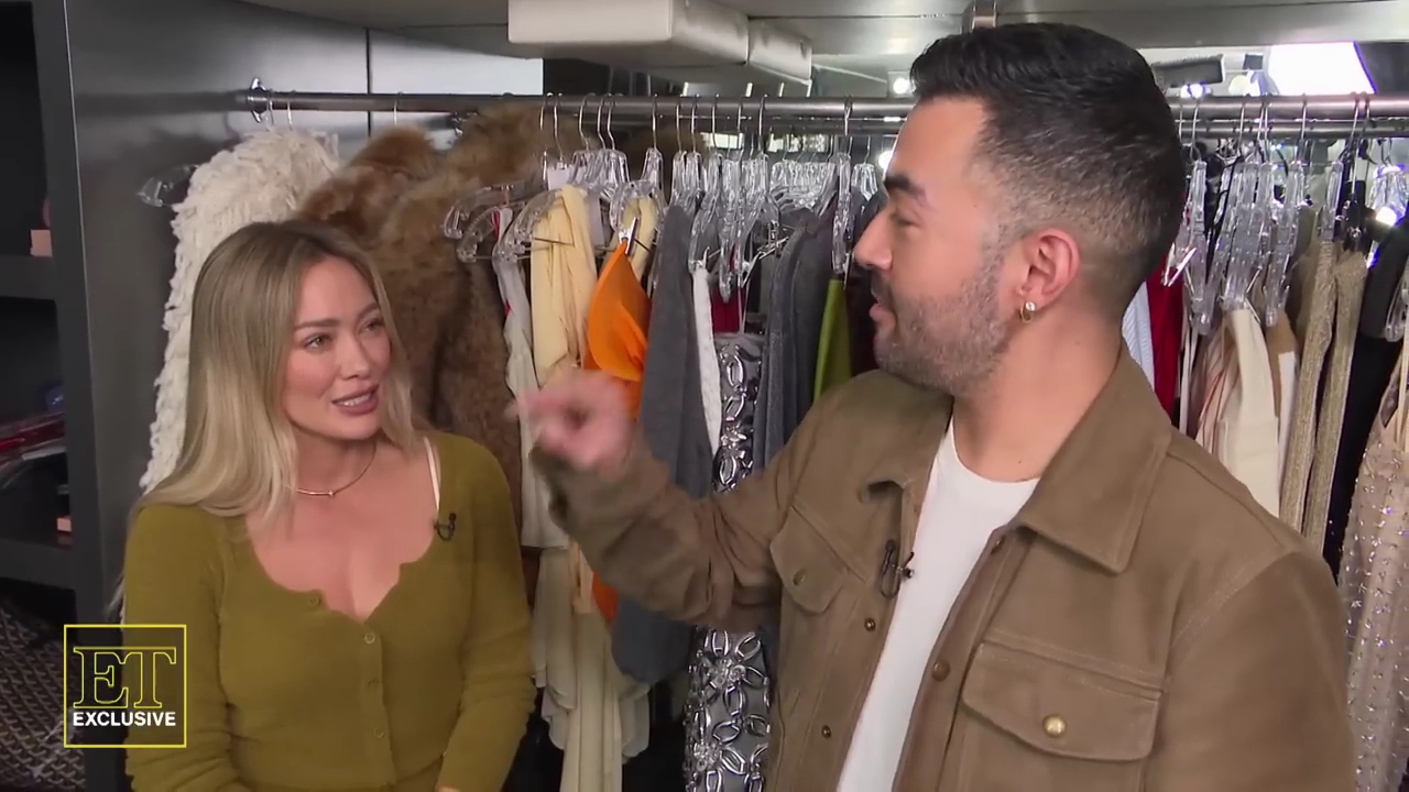 DailyDuff-dot-nl_2025ET-BehindTheScenesofRoommatesClip0439.jpg DailyDuff-dot-nl_2025ET-BehindTheScenesofRoommatesClip0439.jpg