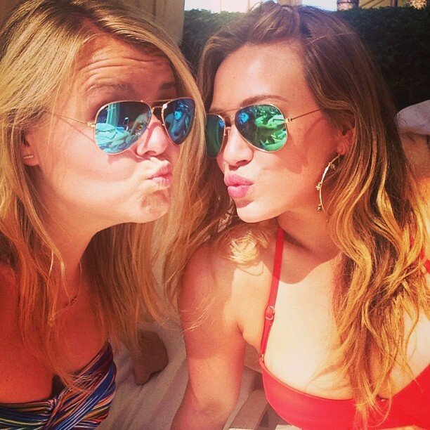 27 februari: Dear #rayband your doin us right! #twinsies
