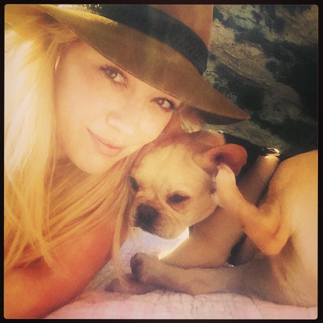 16 Februari: My littlest baby #beau #beachday
