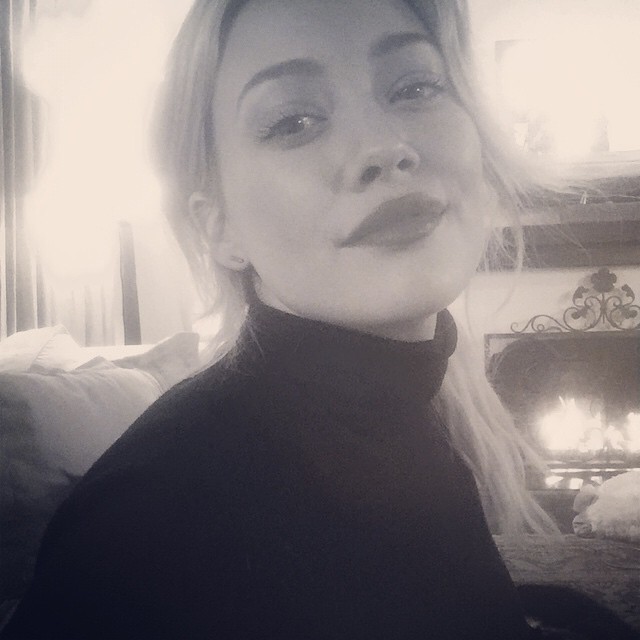 23 Februari: Alllllll ready for the #oscars ....... #onmymamascouch
