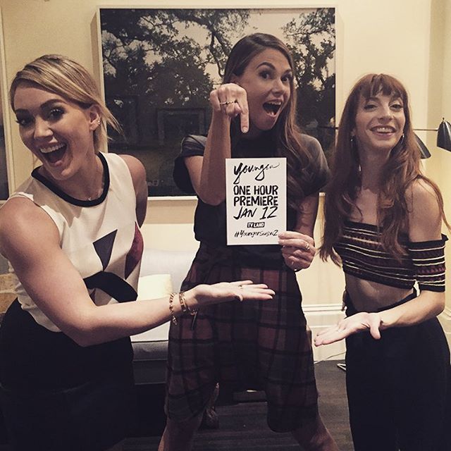 14 oktober: You asked and we're giving you 1 hour of @youngerTV! Premieres Jan 12 10PM on @tvland! #YoungerSeason2
