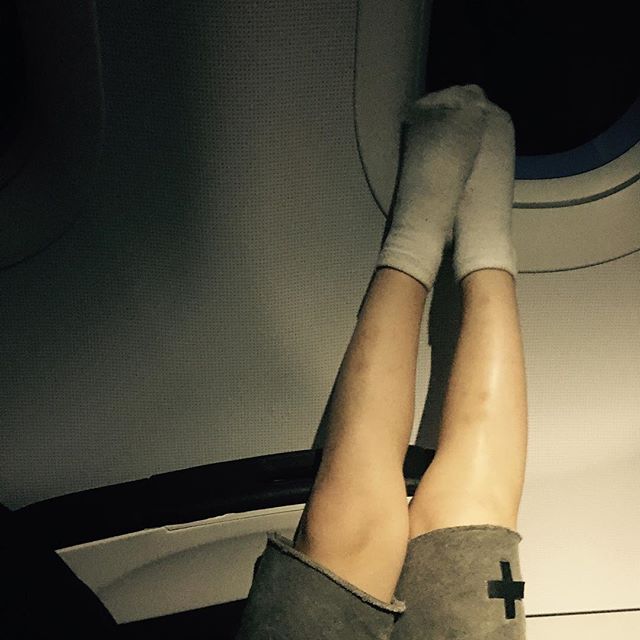 09 november: The legs of a 3 yr old little boy who plays hard. ❤️
