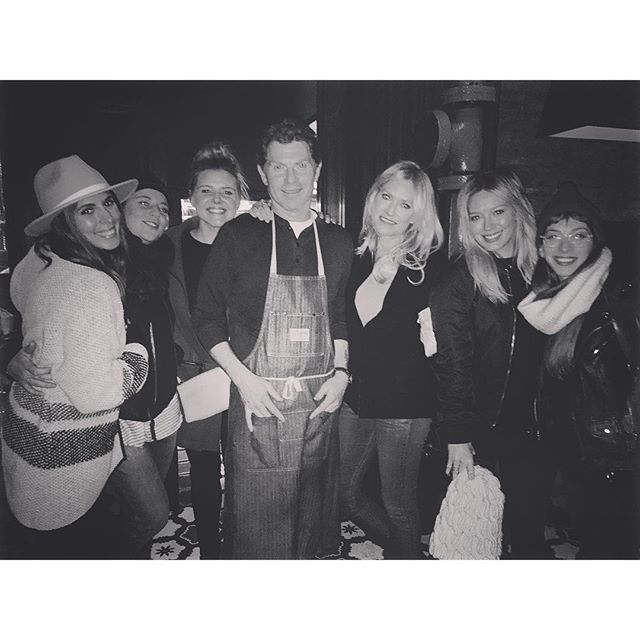 23 november: Dinner at @gatonyc1 was 💥💥💥 @bobbyflay told us he was impressed by our appetite lol I chalk that up as a win lol @cynthiavanis @lowenban @jamielynnsigler @bollymernard @megso
