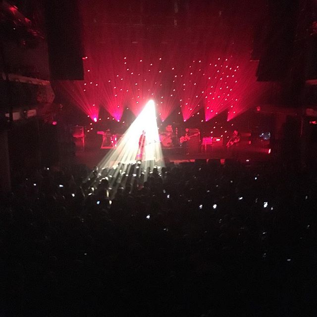 11 december: @cityandcolour_official last night 🙌🏻
