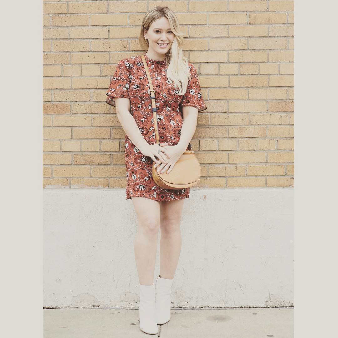 05 mei: Loving this @verabradley perfectly sized sidesaddle crossbody bag for spring ❤️ #itsgoodtobeagirl #verabradley #ad #nyc
