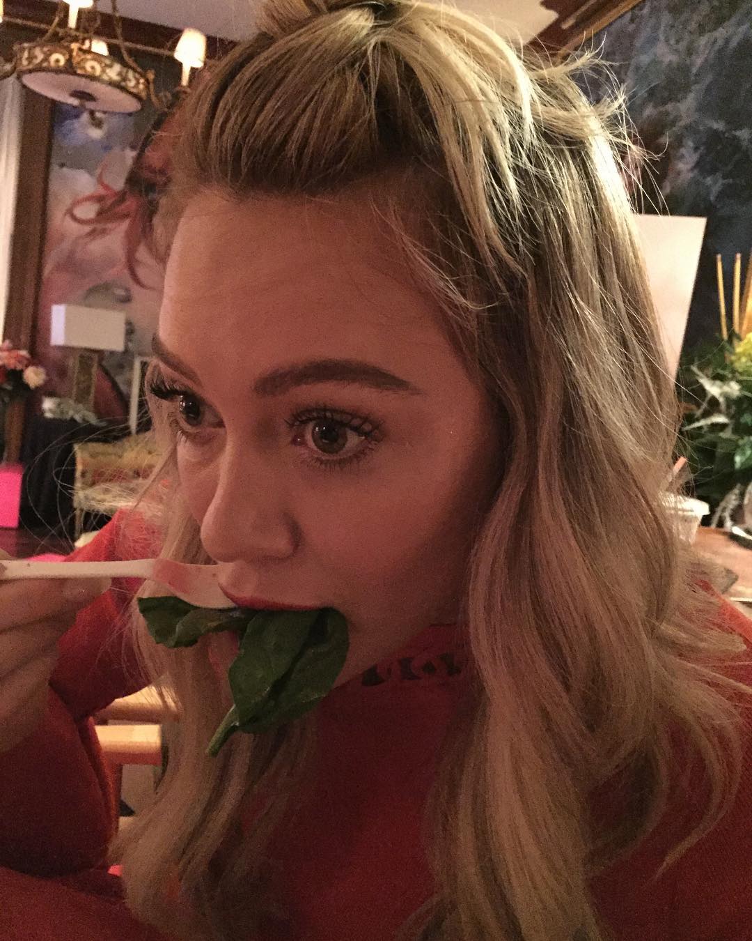 12 juni: No cute way to eat salad 😾
