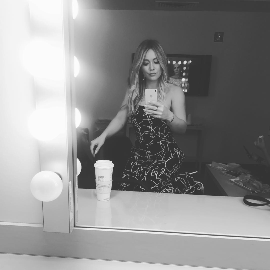 29 juni: Watch me on @liveKellyandryan this am!

