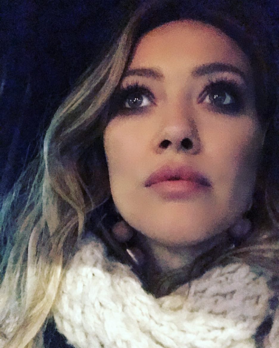 06 december: Sad to take this pretty makeup off and not use it tonight. But stoked for Netflix and bed eeaarrllyy early.
