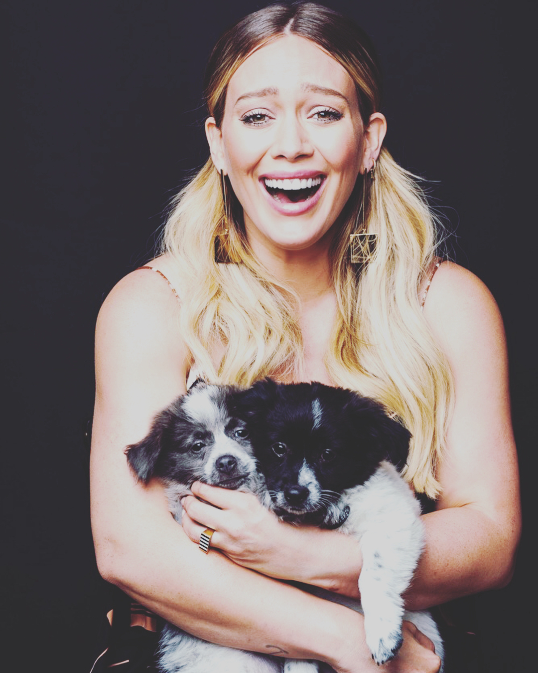 14 juni: So this was the best interview of my life! @buzzfeedceleb surprised me with 🐶 🐶 🐶 go see the full interview on their website. I was so happy it made me cry lol
