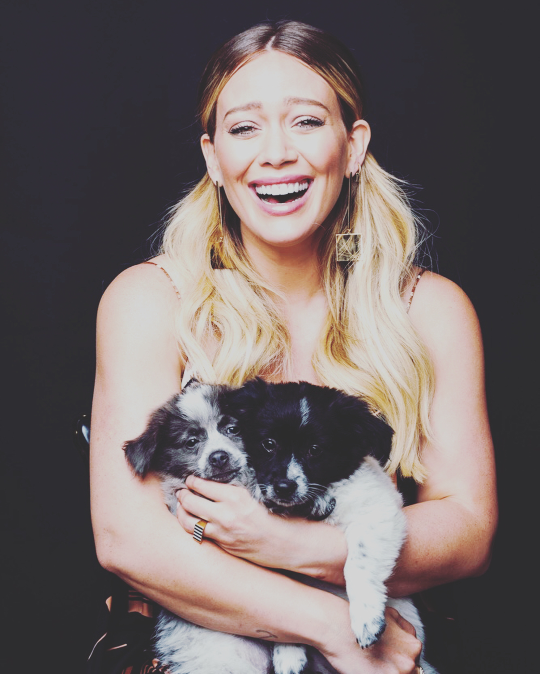 14 juni: So this was the best interview of my life! @buzzfeedceleb surprised me with 🐶 🐶 🐶 go see the full interview on their website. I was so happy it made me cry lol
