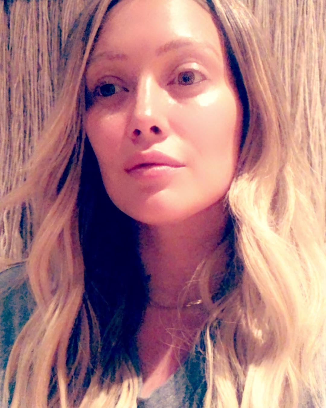 27 juni: Got some freshy color going on today #brightblondeforthesummer nailed it @nikkilee901 luh u
