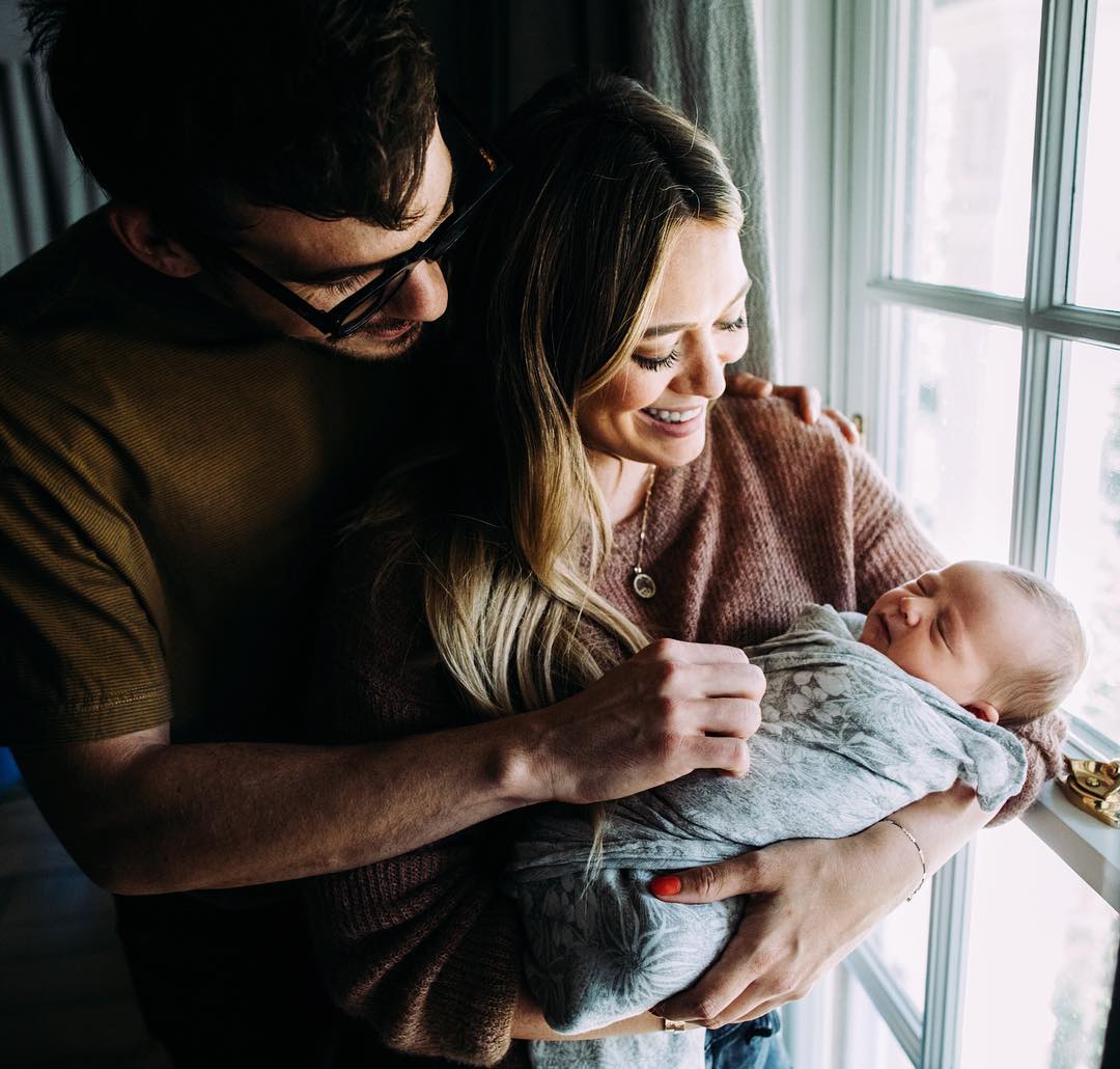 30 oktober: Banks Violet Bair❤️ this little bit has fully stolen our hearts! She joined our world at home on Thursday afternoon and is absolute magic ✨
