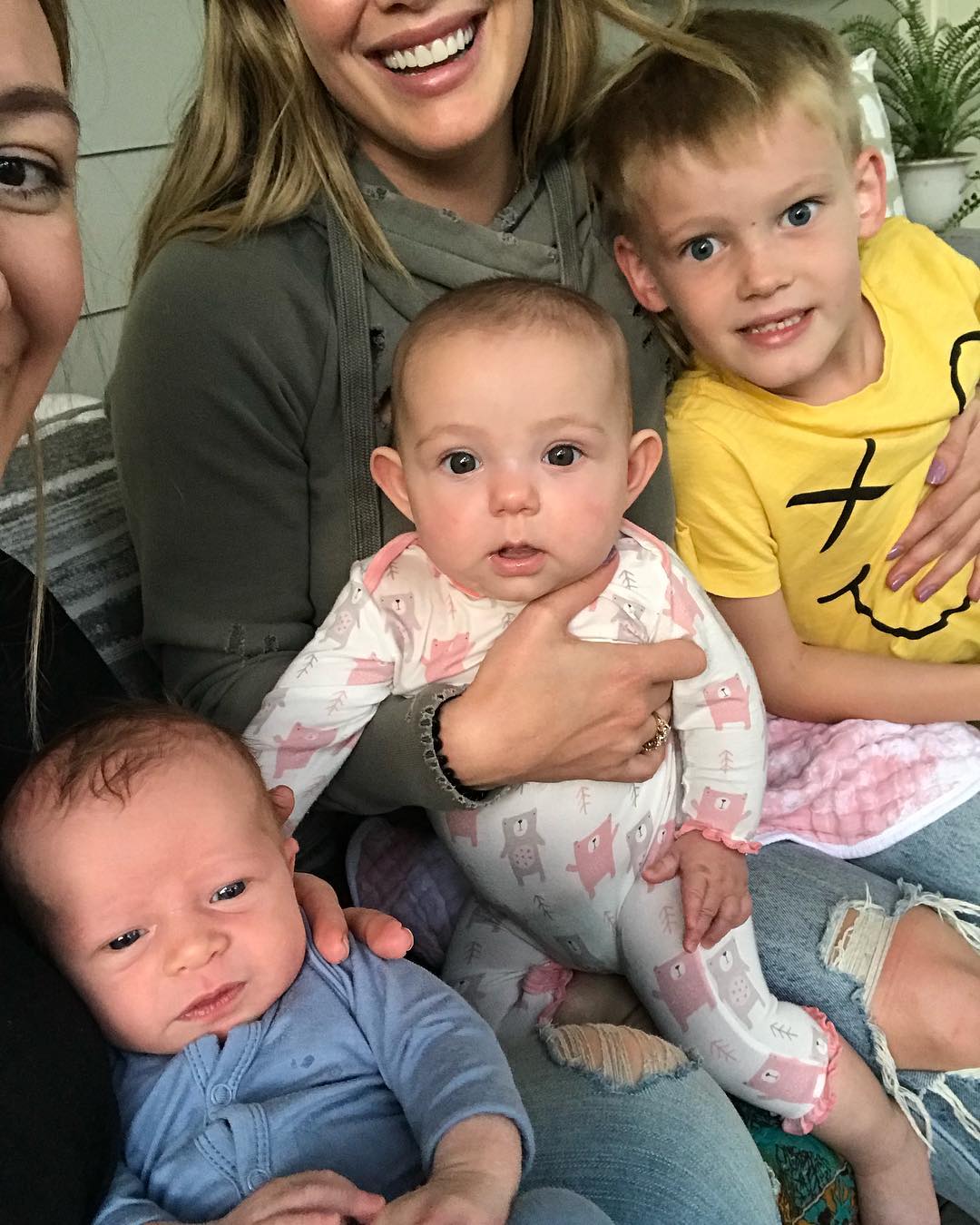 05 november: We got 3 out of the four littles pictured. No easy feat.

