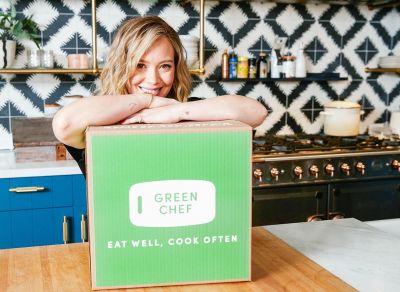 27 maart: I recently started using @GreenChef and absolutely love it! It really keeps me on my mission — working out, eating clean, and feeding my family healthy makes me feel confident, happy, and positive. Visit greenchef.com/hilary and get $50 off your first week #greenchefpartner #greenchef
