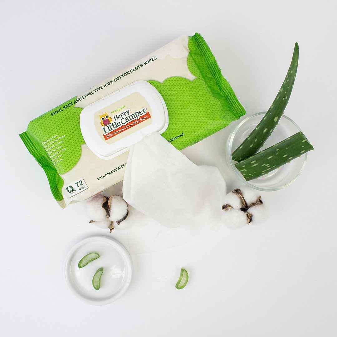 11 februari: Let’s talk about Diaper Rash. Did you know one of the main causes is a wet diaper? Happy Little Camper’s absorbency is OFF the charts. Meaning when they go, the moisture is wicked away into the super absorbent bio-core of the diaper, and the cotton top sheet , touching their skin, stays drier than other brands. Add to that we use organic Aloe + Vitamin E, and you’ve got one happy baby! Hit that link in bio , and use code HILARY15 for a discount on our Monthly Membership Today! #HappyLittleCamper #HLCMom
