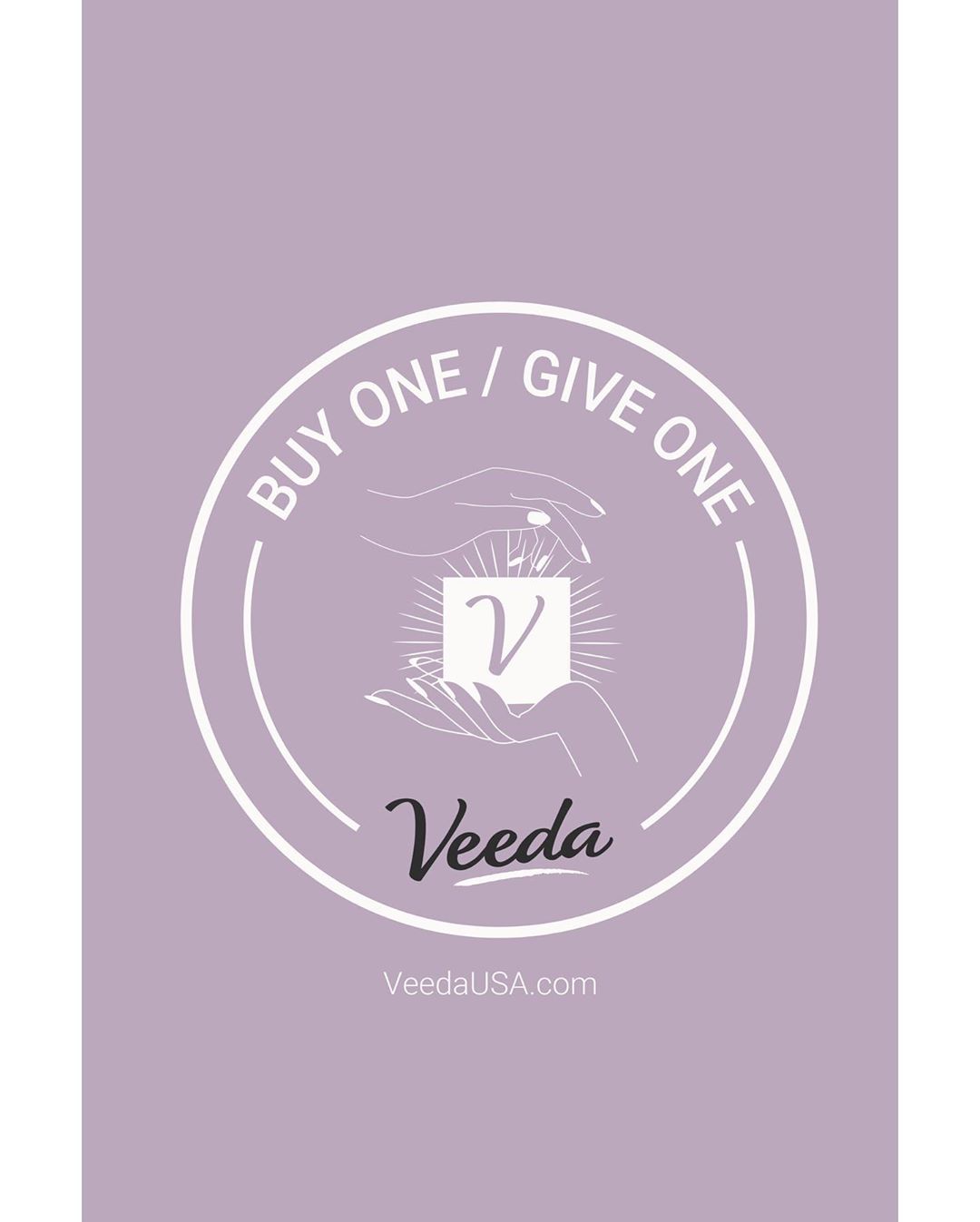 28 februari: You should tune into @TheTalkCBS (1pm PT/2pm ET) today! I am so excited to be announcing a special month long challenge, for something I’m really passionate about.

All through March, for every product purchased through VeedaUSA.com, we will match it with an equal donation to a woman in need...Period Poverty here in the US is unfortunately very real and every woman and girl should have the RIGHT to natural fem care 💪🏻 Plus! 10% off with code VEEDAGIVES 😉
