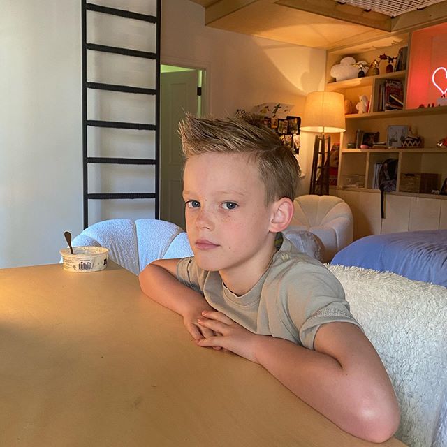 13 mei: Ugh.... the skin, the blue eyes, the placement of the freckles, the best part of all is the placement of his heart ♥️ my sweet sweet Luca. I love you all the way
