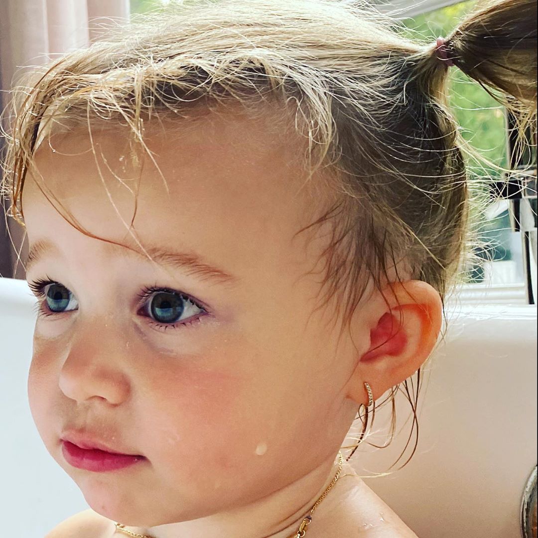 10 september: That feathered brow we all try to achieve 😏
