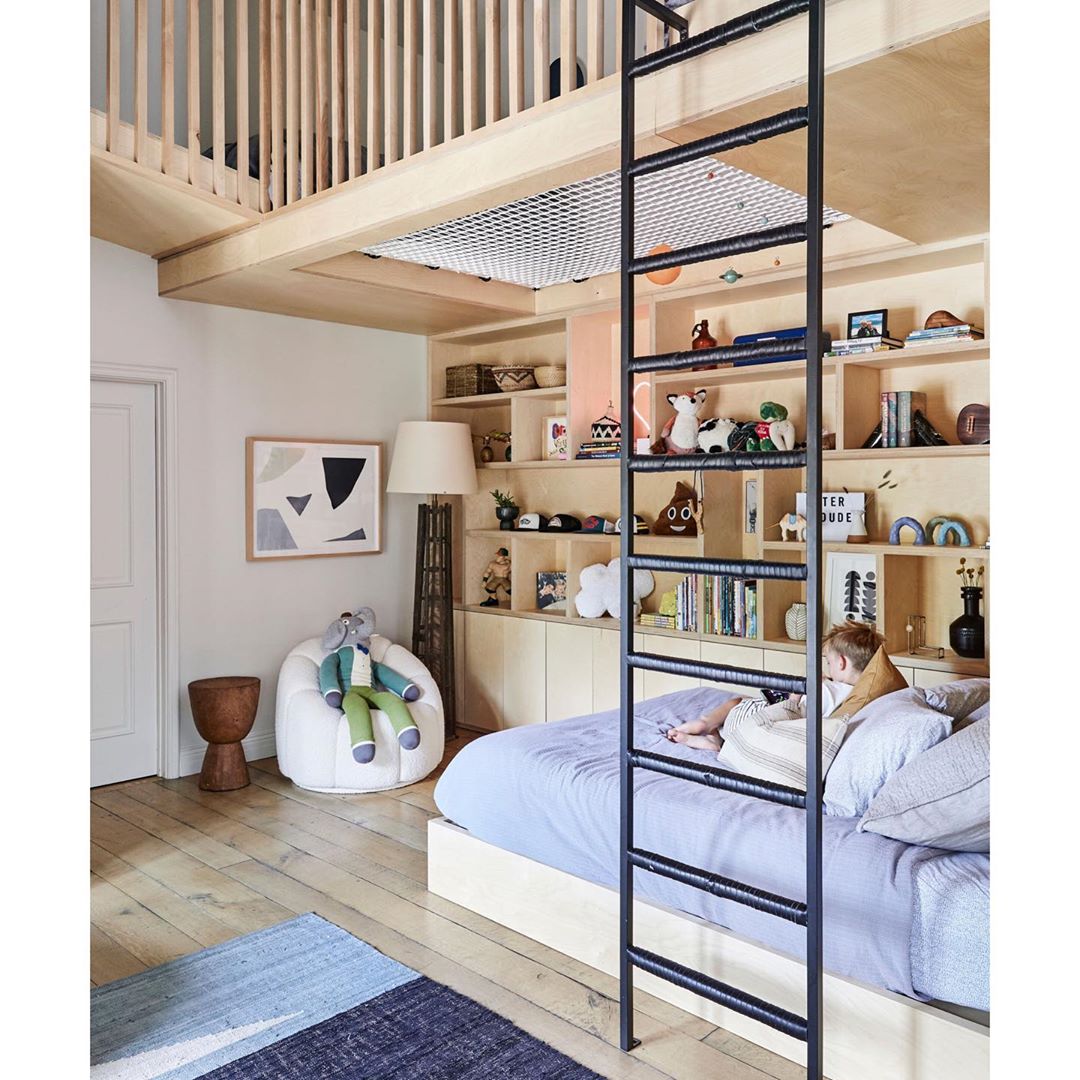 23 september: @archdigest came to take a tour of our home! Take a 👀!
