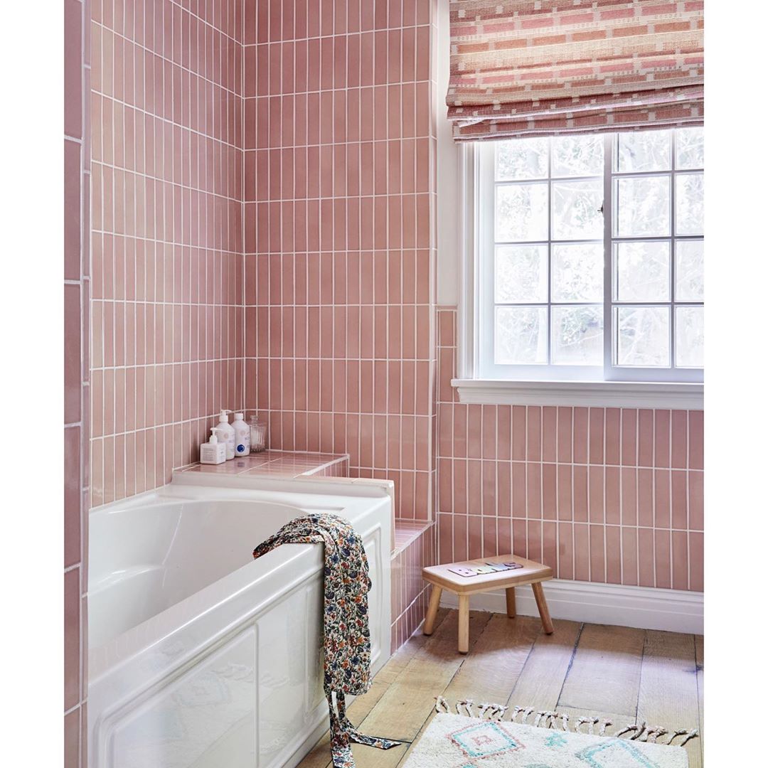 23 september: @archdigest came to take a tour of our home! Take a 👀!
