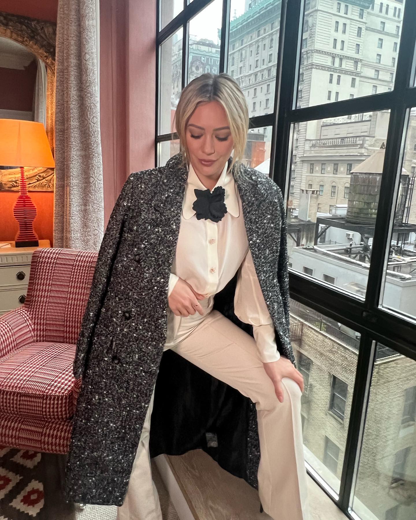 26 januari: Put clean clothes on for @livekellyandryan! Tune in tomm @ 9am!

