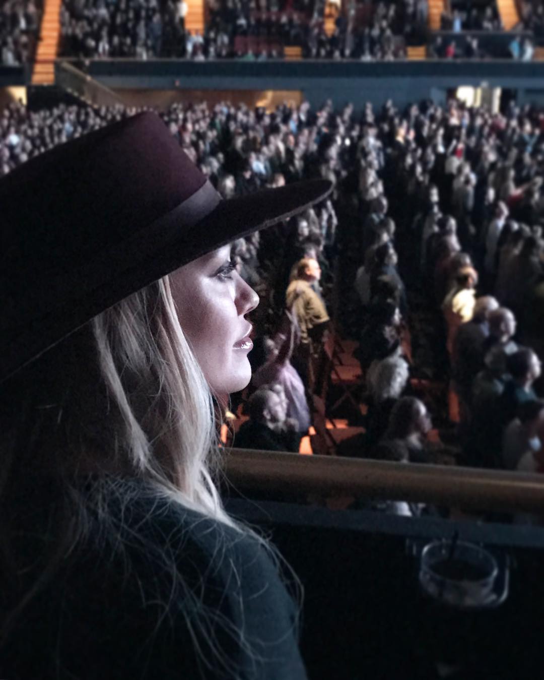 19 december: Sister. ❤✨ #StevieNicksAtTheForum
