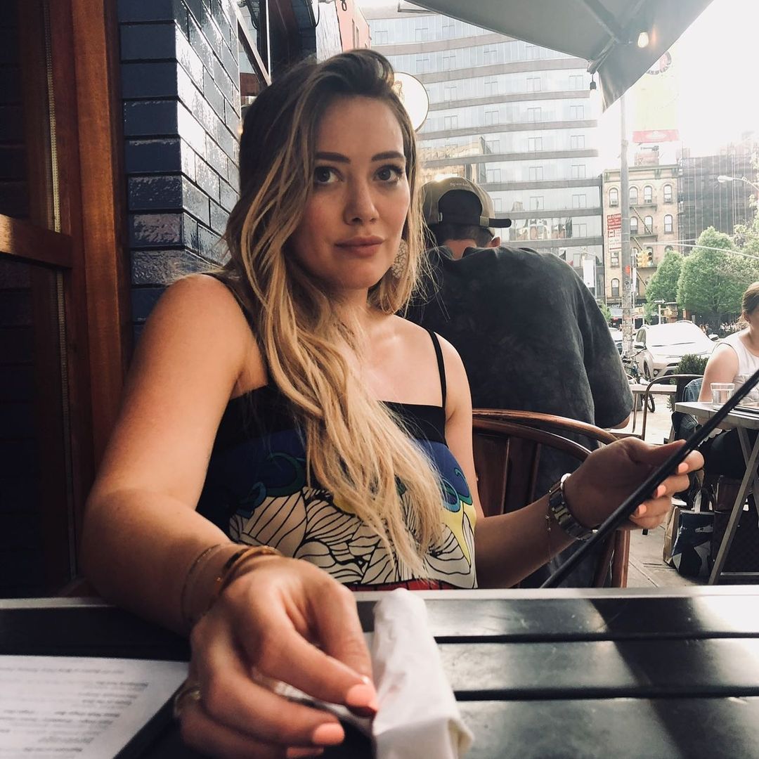 16 december 2021: two years of hypnosis and a good enough coffee game to convince this gem to stay married to me. with kids, it’s easy to direct the praise toward the completion of the daily bootcamp that is parenthood and i truly lucked out with the greatest mom in the world as my player 1…but zooming out from that frame, I truly get to do this life thing with the raddest person I’ve ever met (Besides Elvis Costello, so you know I’m being honest). I don’t know what I got right in the last life, but I’m so hashtag grateful we get to grow, fuck up, navigate, and #livelaughlove our way through Elon’s simulation together. Happy Anniversary ba. To many, many, many more. Mae just shit her pants.
