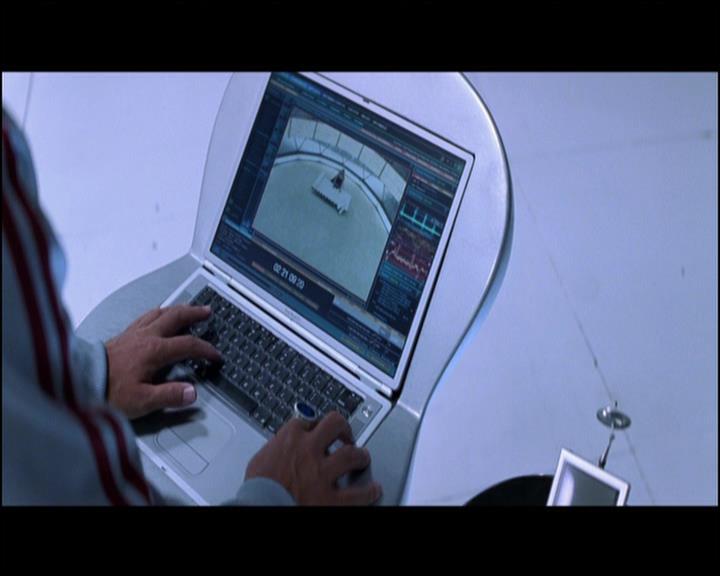 DailyDuff-dot-org_AgentCodyBanks3168.jpg
