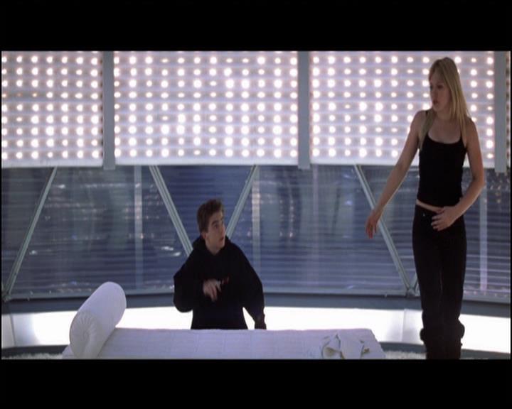 DailyDuff-dot-org_AgentCodyBanks3210.jpg