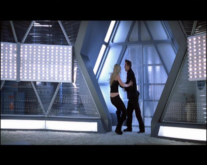 DailyDuff-dot-org_AgentCodyBanks3236.jpg