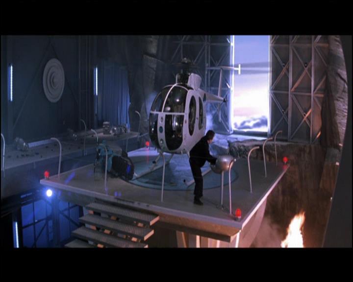 DailyDuff-dot-org_AgentCodyBanks3696.jpg