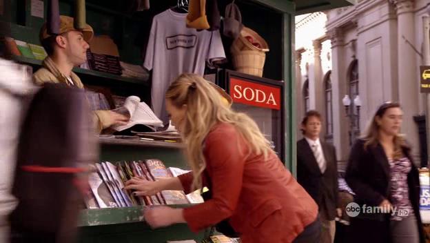 DailyDuff-dot-Org_BeautyAndtheBriefcase_Captures00112.jpg