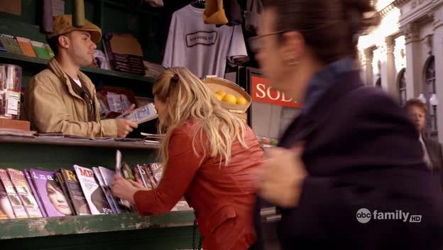 DailyDuff-dot-Org_BeautyAndtheBriefcase_Captures00113.jpg