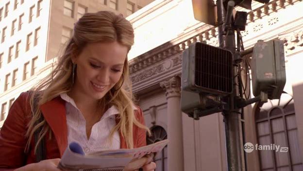 DailyDuff-dot-Org_BeautyAndtheBriefcase_Captures00123.jpg