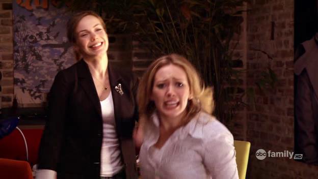 DailyDuff-dot-Org_BeautyAndtheBriefcase_Captures00327.jpg