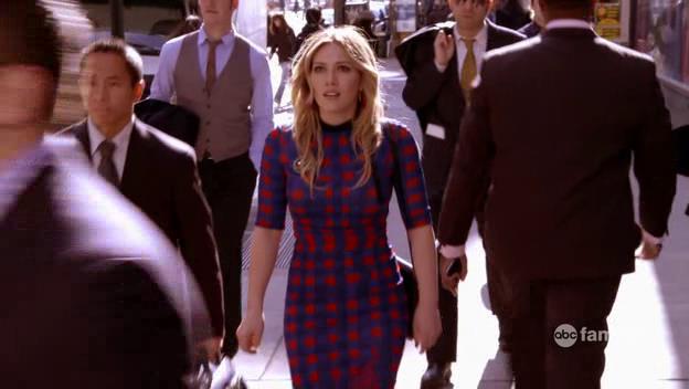 DailyDuff-dot-Org_BeautyAndtheBriefcase_Captures00341.jpg