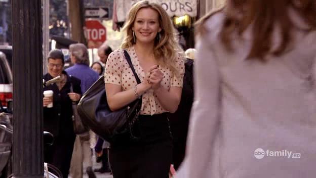 DailyDuff-dot-Org_BeautyAndtheBriefcase_Captures00528.jpg
